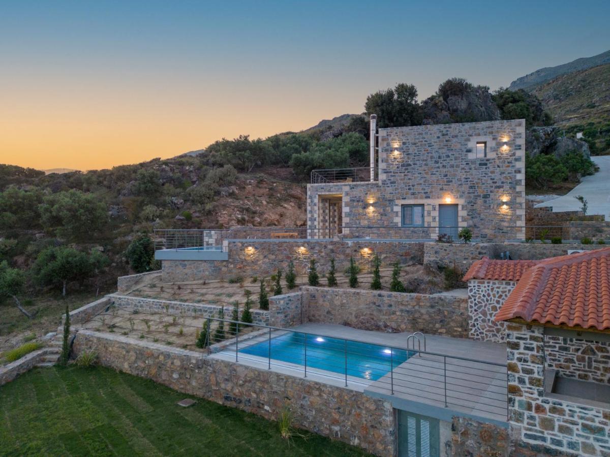 Nature Villas Myrthios 플라키아스 외부 사진